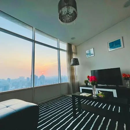 Vortex Serviced Apartment Klcc By Elite Suites Kuala Lumpur Exterior photo
