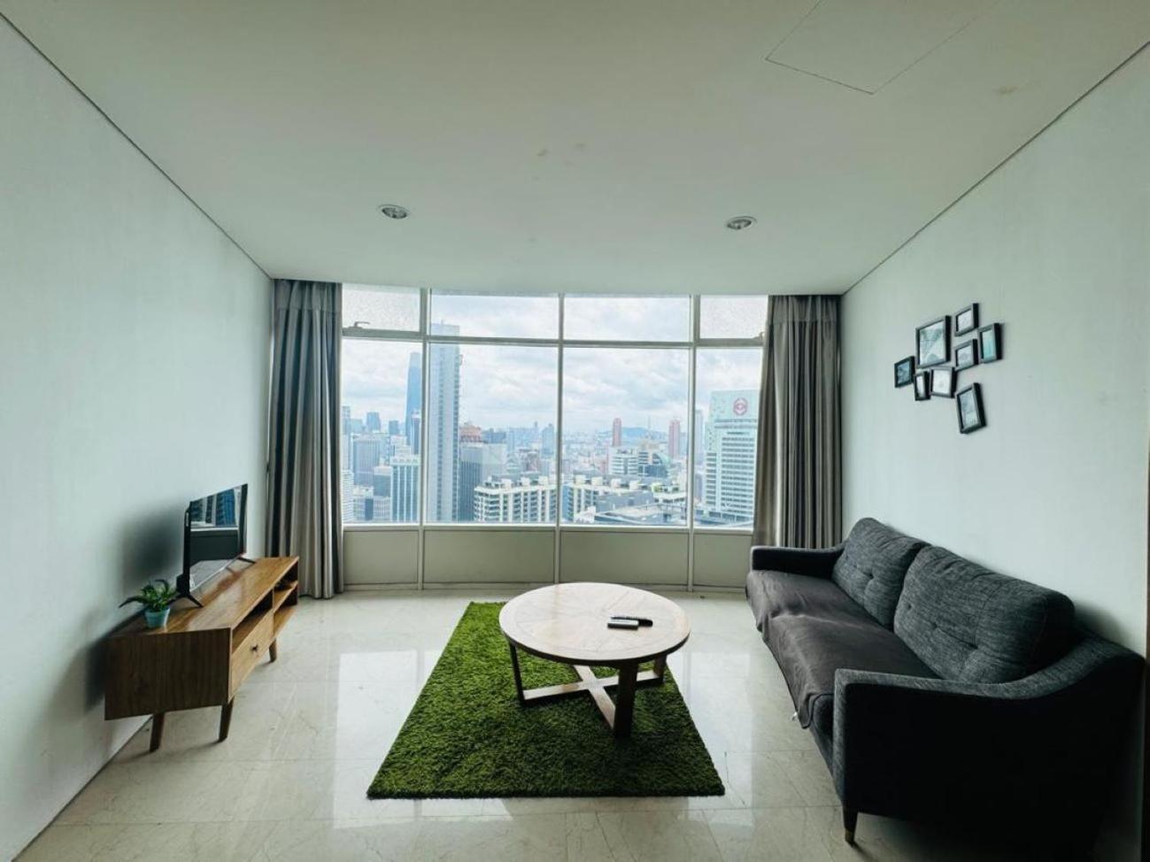 Vortex Serviced Klcc By Elite *